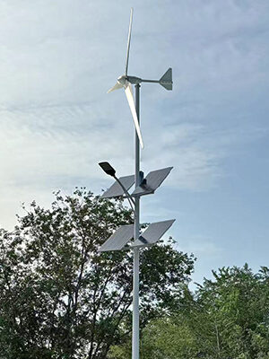 水平轴 风光互补路灯系统